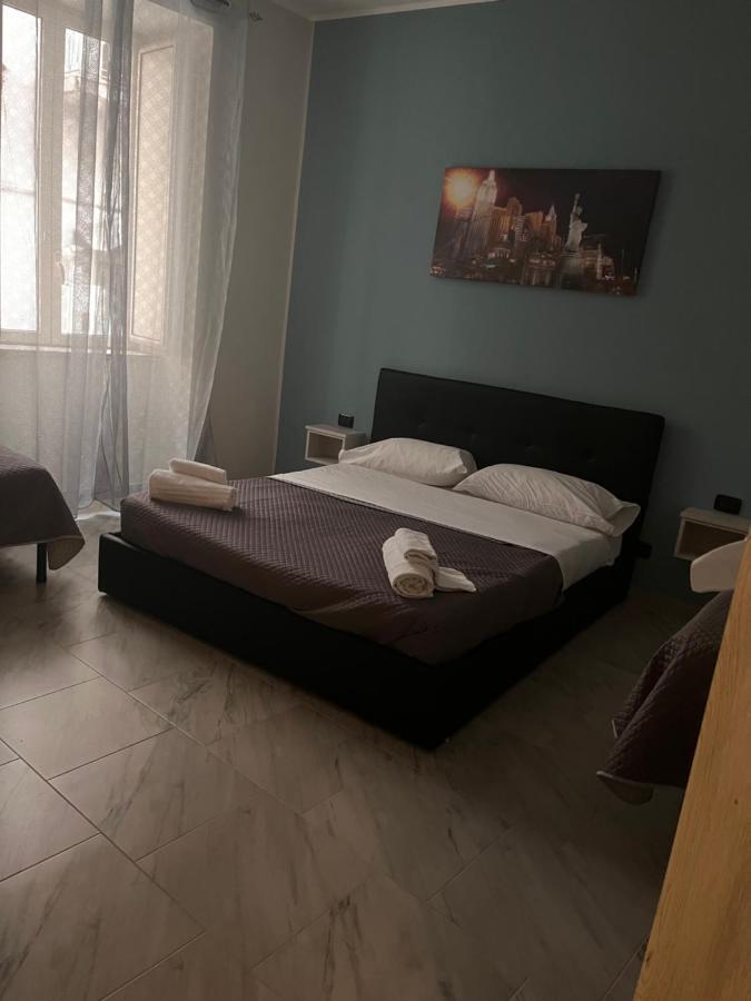 Hotel Poerio Naples Exterior photo