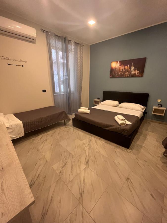 Hotel Poerio Naples Exterior photo